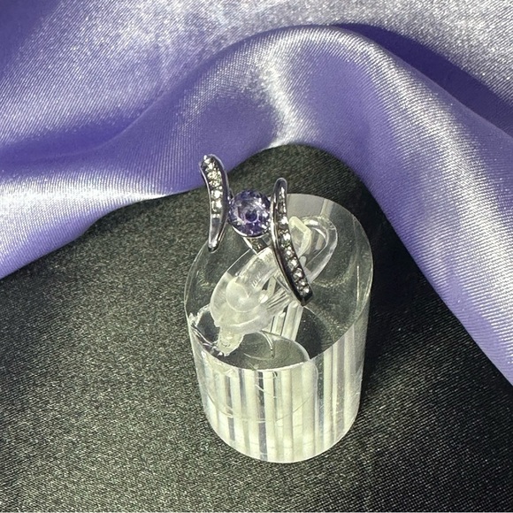 Elegant Amethyst & Zircon Silver Plated Statement Ring – Size 8 - Picture 8 of 14